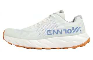 NNormal Kjerag Cushioning Slip Resistant Low top Running Shoes Unisex Light Green