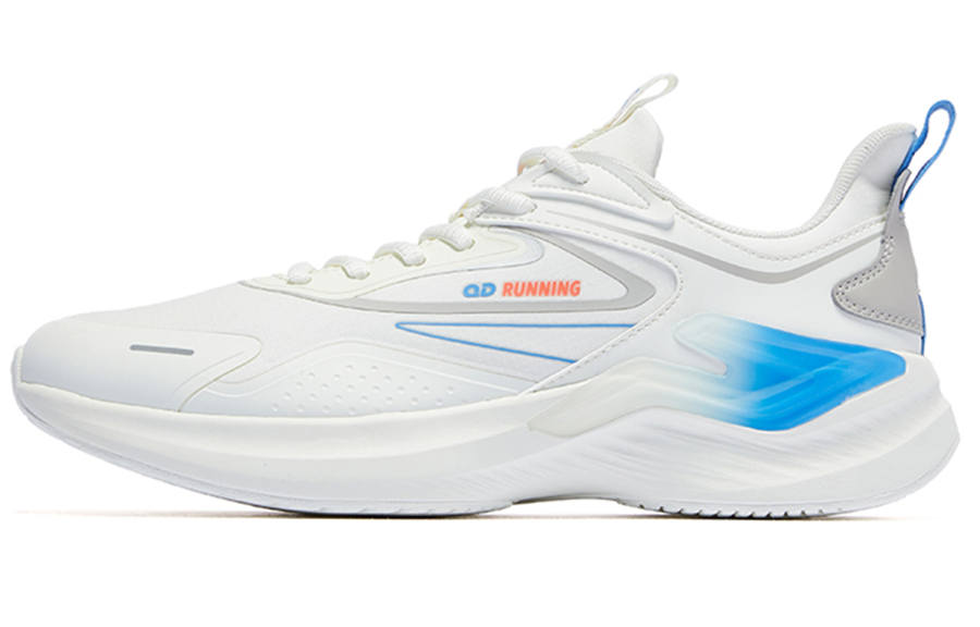 QIAODAN Slip Resistant Abrasion Resistant Low top Running Shoes Men's White Blue