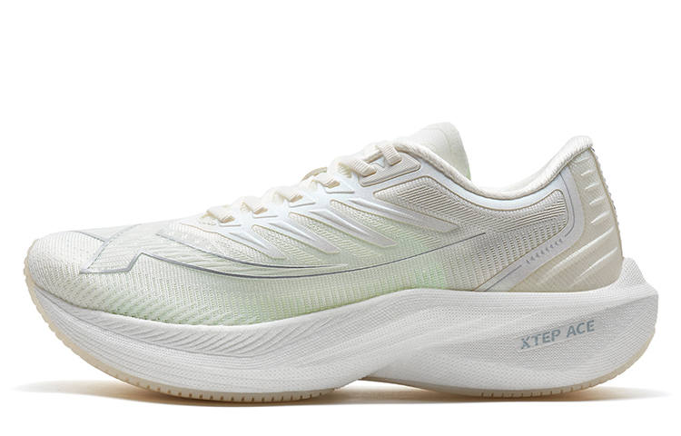 XTEP Integrated Molding 1 Comfortable Cushioning, Wear Resistant Low top Running Shoes Women's Sail White