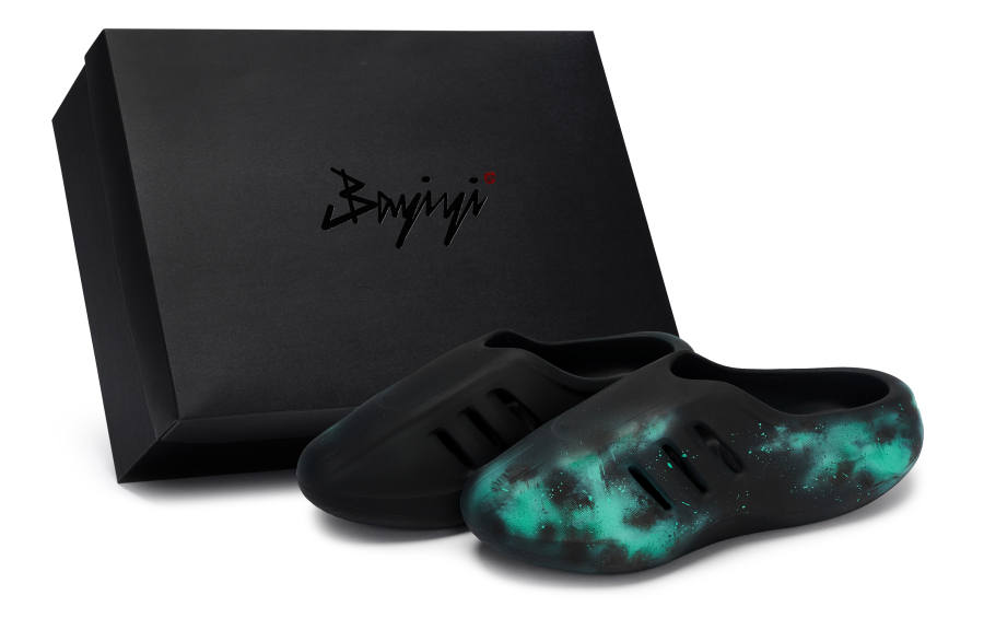 Adidas Originals AdiFOM IIInfinity Mules Abrasion Resistant Abrasion Resistant Closed Toe Slippers Unisex Black Green