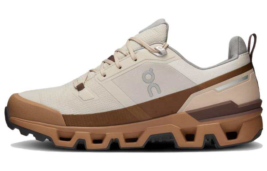 On On Running Cloundwander Waterproof Pearl Root