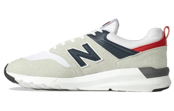 New Balance New Balance NB 009 Low top Running Shoes Men's Ecru