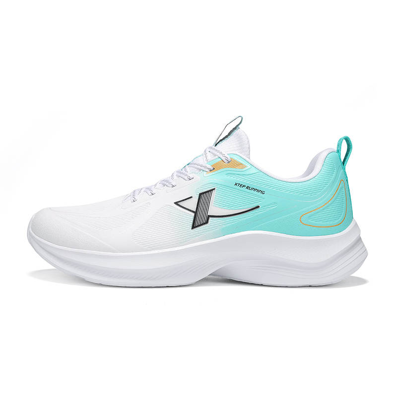 XTEP Cushioning Breathable Low top Casual Running Shoes Men's Classic White Aurora Green