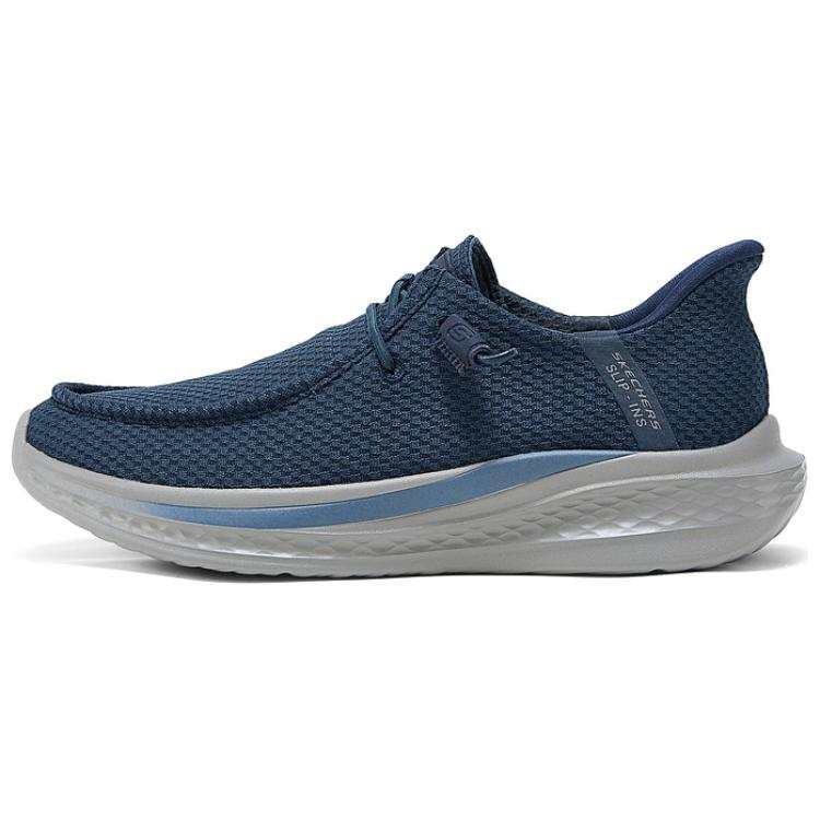 Skechers SLADE Low top Casual Shoes Men's Marine Blue