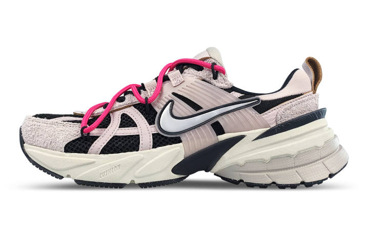 Nike Nike V2K Run Low top Casual Running Shoes Unisex Black Pink