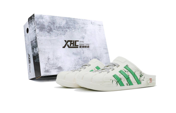 Adidas Adidas ADILETTE CLOGS Slip Resistant Closed Toe Slippers Unisex Green