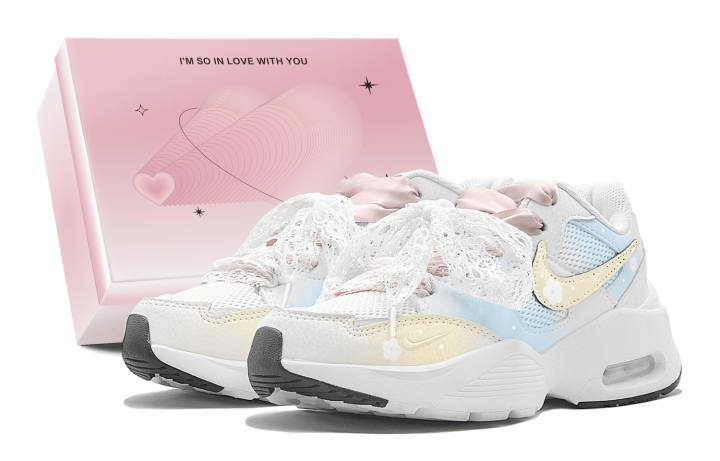 Nike Nike Air Max Fusion Abrasion Resistant Abrasion Resistant Low top Running Shoes Women's Sky Blue
