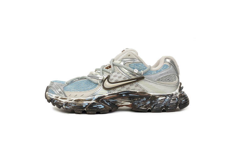 Nike Nike V5 RNR Abrasion Resistant Low top Running Shoes Women's White Blue