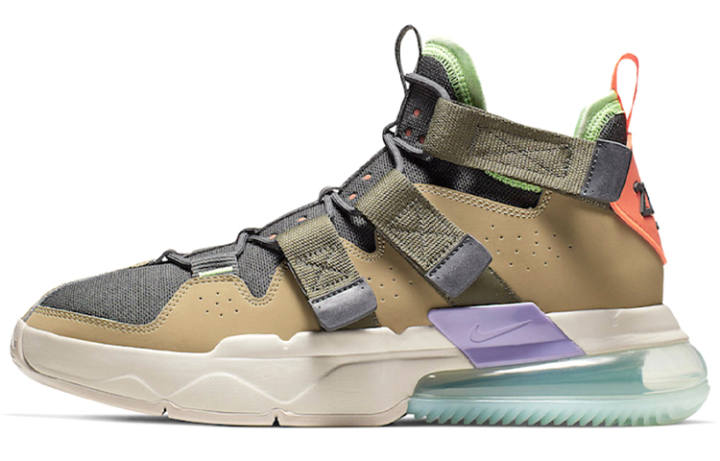 Nike Nike Air Edge 270 Parachute Beige