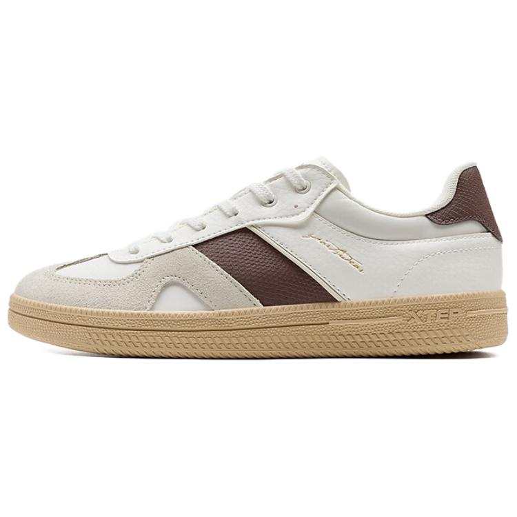 XTEP Germany Army Trainer Slip Resistant Abrasion Resistant Low top Skateboard Shoes Women's White Brown