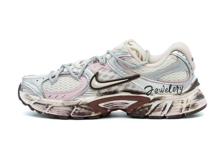 Nike Nike V5 RNR Lightweight Low top Running Shoes Unisex
