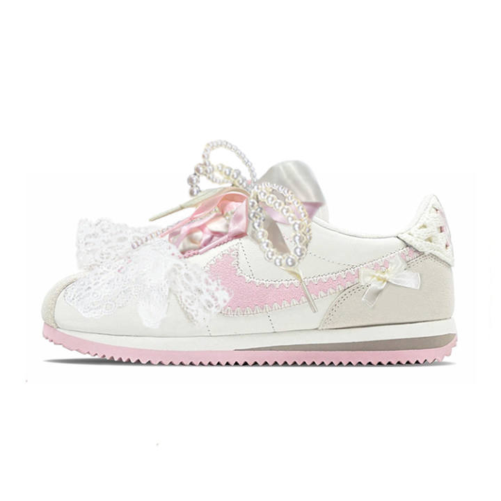 Nike Nike Cortez Low top Running Shoes Women's White Pink