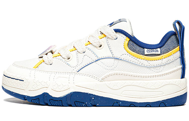 Li-Ning Li Ning CF Tracing, Reputation 3 Cushioning, Wear Resistant Low top Sports Casual Shoes Women's White Blue