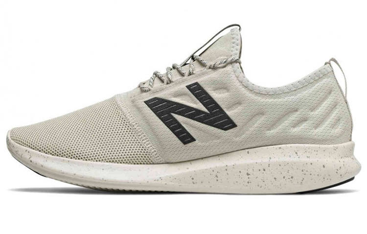 New Balance New Balance NB Coast Abrasion Resistant Breathable Mid top Running Shoes Men's Beige Black