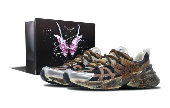 Nike Nike V2K Run Slip Resistant Abrasion Resistant Low top Running Shoes Women's Mud Yellow Brown