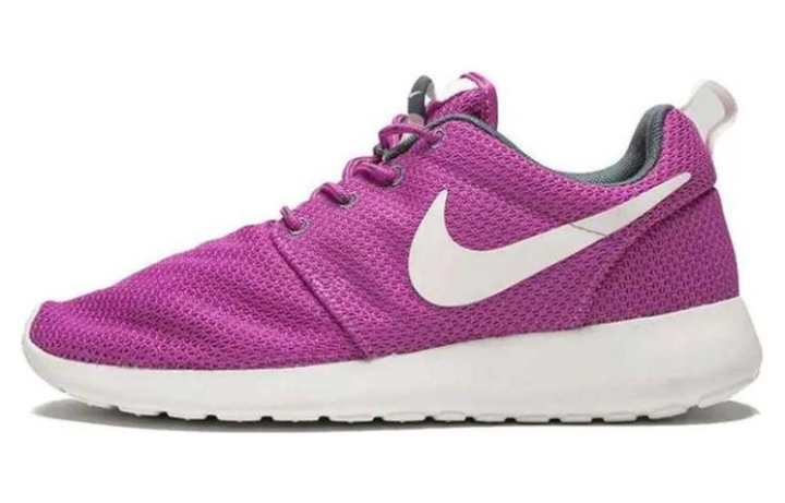 Nike Nike Roshe Run Club Pink Women's
