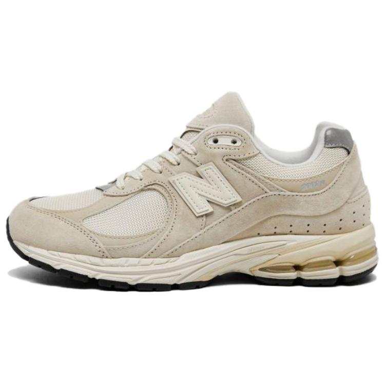 New Balance New Balance NB 2002R Low top Running Shoes Women's Beige