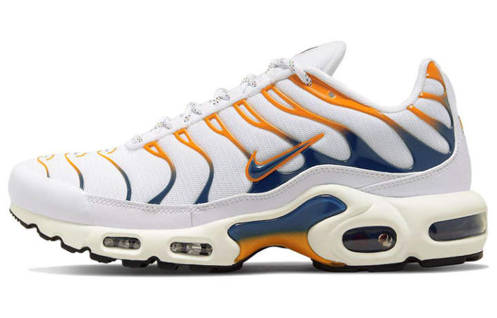 Nike Nike Air Max Plus Hiking Carabiner White Kumquat Marina