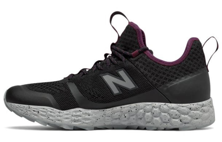 New Balance New Balance Fresh Foam Trailbuster 'Black Red White'