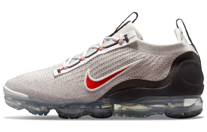 Nike Nike Air VaporMax 2021 Fk Light Bone University Red