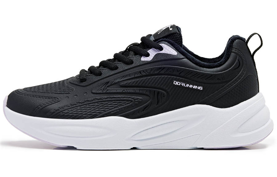 QIAODAN Fleece Lined Thermal Cushioning Lightweight Low top Running Shoes Women's Black White