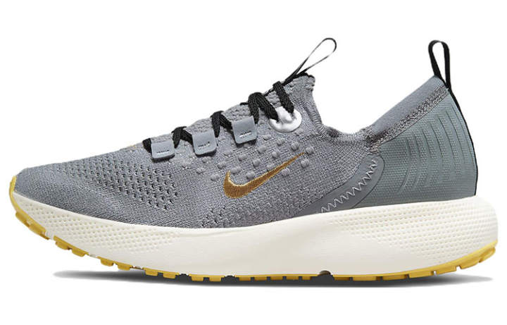 Nike Nike React Escape Run Flyknit 'Cool Grey Metallic Gold Coin' Women's