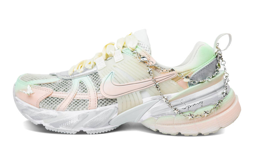 Nike Nike V2K Run Slip Resistant Abrasion Resistant Low top Casual Running Shoes Women's Silver Pink