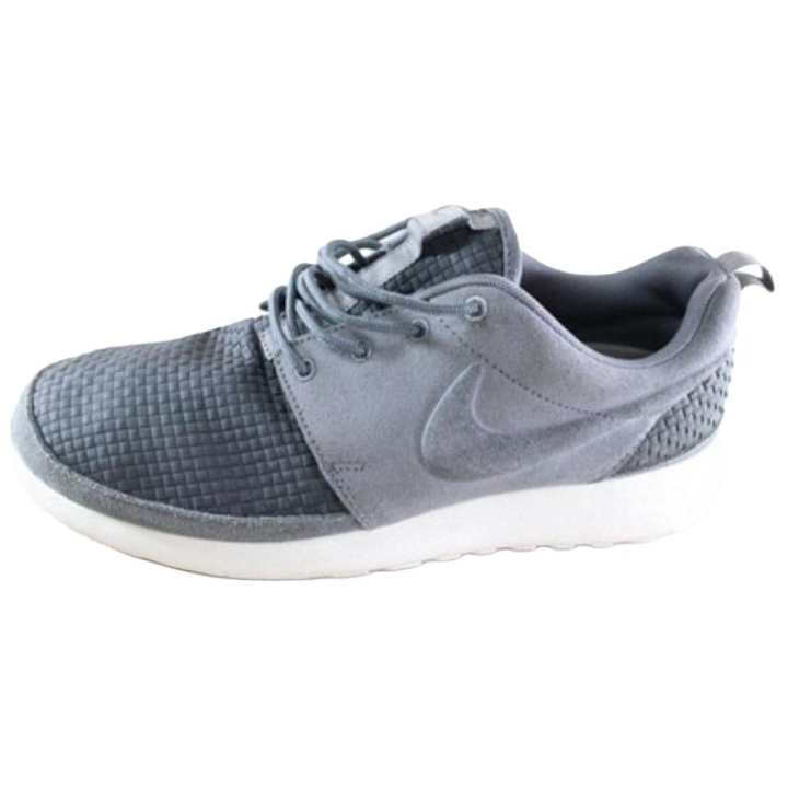 Nike Nike Roshe Run Slip Resistant Abrasion Resistant Low top Running Shoes Men's Gray
