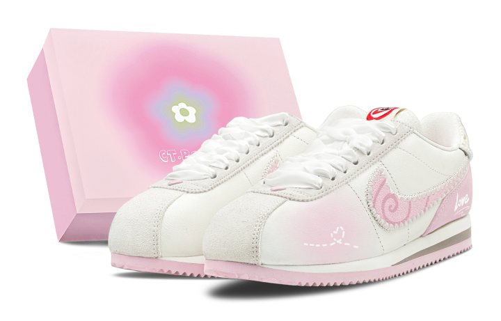 Nike Nike Cortez Slip Resistant Abrasion Resistant Low top Casual Running Shoes Women's White Pink