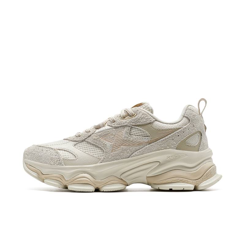 XTEP Shanhai Collection Slip Resistant Abrasion Resistant Low top Casual Shoes Women's Tea White