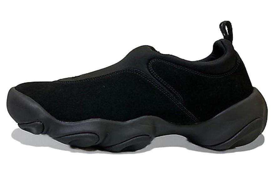 Oakley JUNYA WATANABE MAN x Oakley Slip Resistant Slip Resistant Low top Casual Shoes Unisex Black