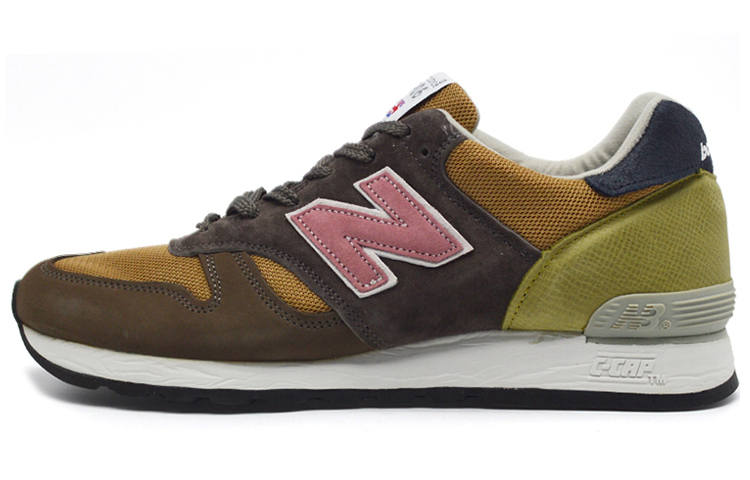 New Balance New Balance NB 670 Low top Running Shoes Unisex Khaki