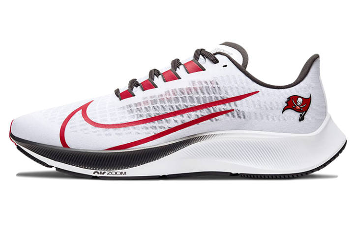 Nike Nike Air Zoom Pegasus 37 Tampa Bay Buccaneers