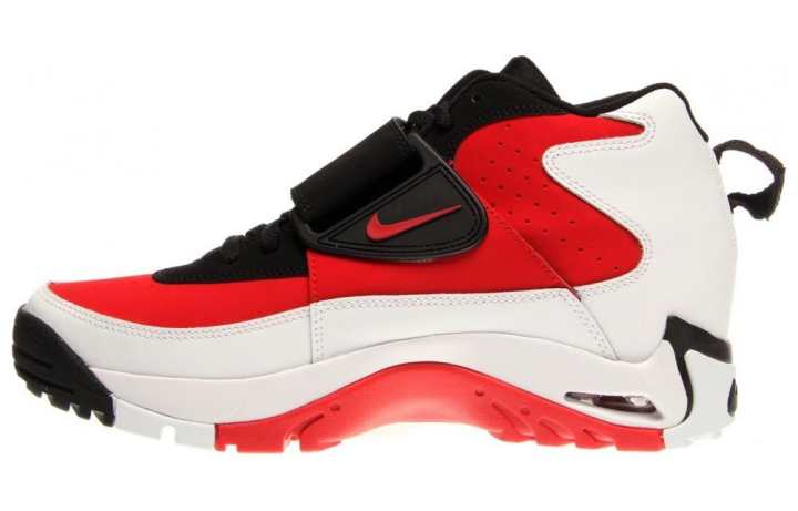 Nike Nike Air Mission White Fire Red Black