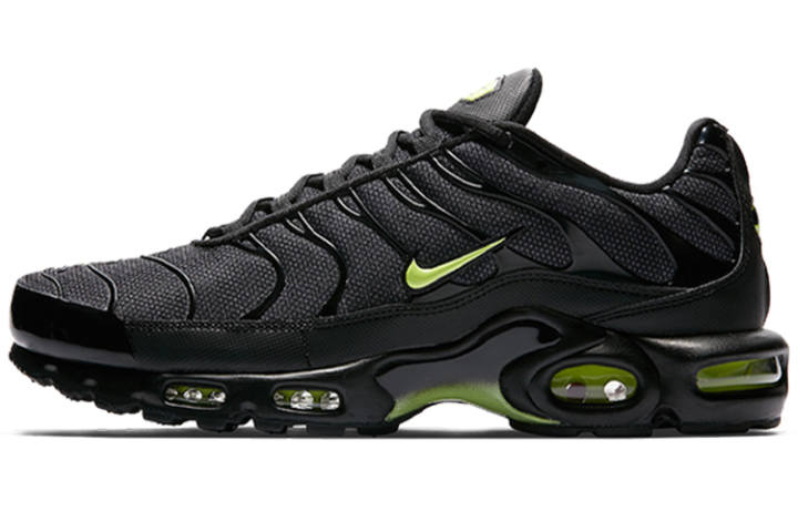 Nike Nike Air Max Plus Black Volt Glow