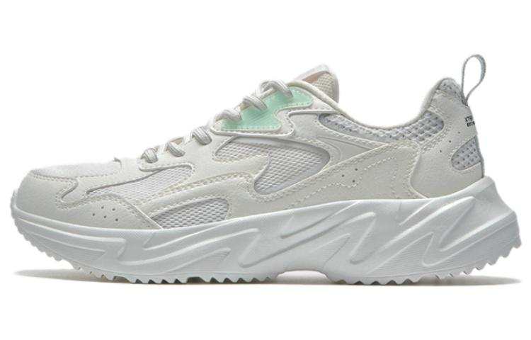 XTEP Slip Resistant Abrasion Resistant Low top Sports Casual Shoes Women's White Green