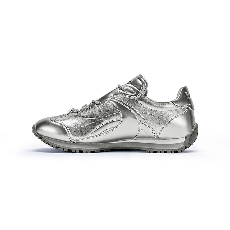 WANDER AROUND Low top Casual Shoes Women's Silver