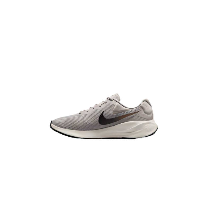 Nike Nike REVOLUTION 7 Low top Running Shoes Women's Brown