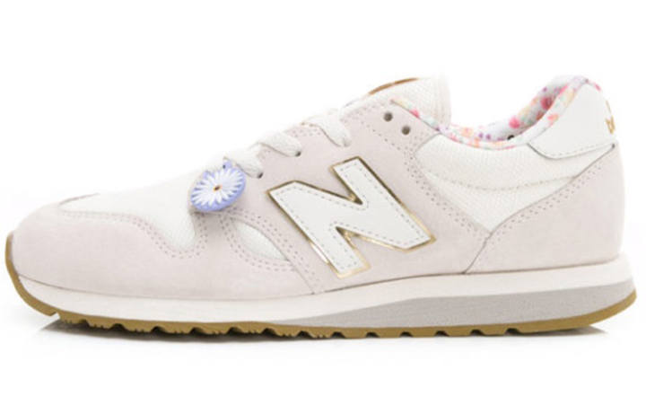 New Balance New Balance 520 Beige/White Women's