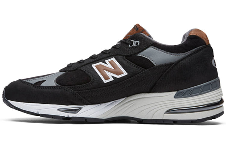 New Balance ${brand17793114New Balance74} New Balance Made In England 'Black Brown'