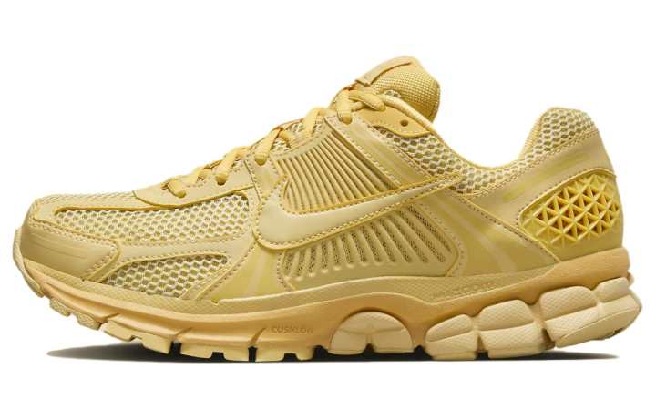 Nike Nike Zoom Vomero 5 Saturn Gold Women's