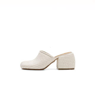 WALIBU Abrasion Resistant Slip Resistant Odor Resistant Closed Toe Slippers Women's