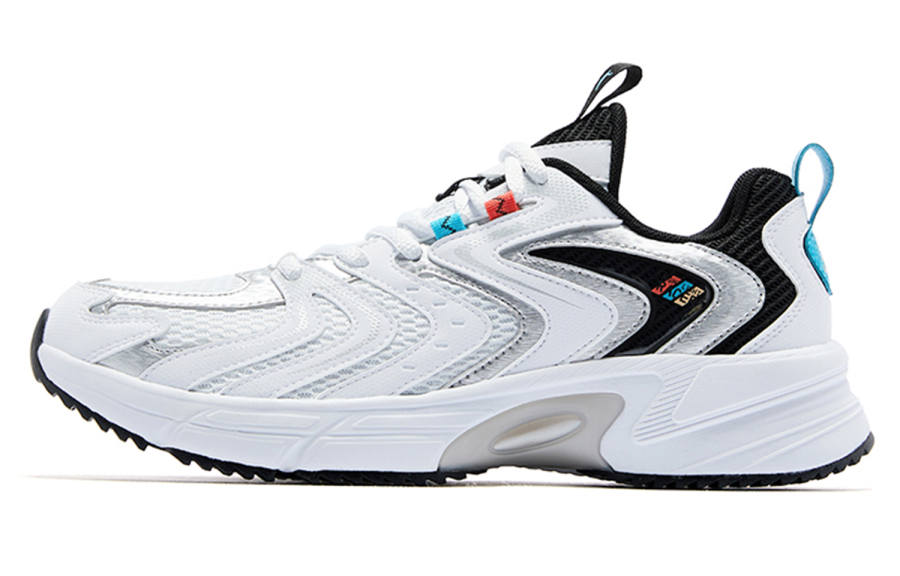 QIAODAN Slip Resistant Abrasion Resistant Breathable Low top Running Shoes Men's Silver White