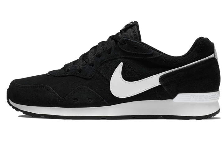 Nike Nike Venture Low Top Black/White