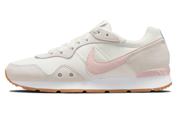 Nike Nike Venture Runner 'Sail Pink Oxford' Women's
