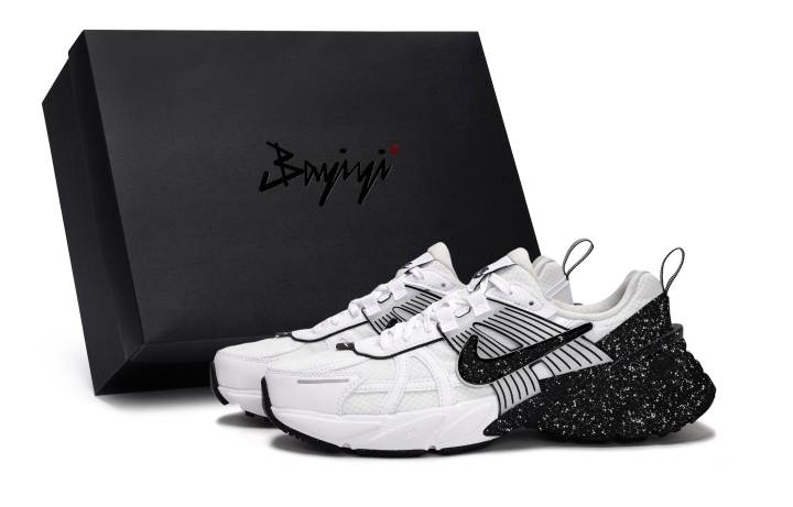 Nike Nike V2K Run Slip Resistant Abrasion Resistant Slip Resistant Abrasion Resistant Low top Running Shoes Women's
