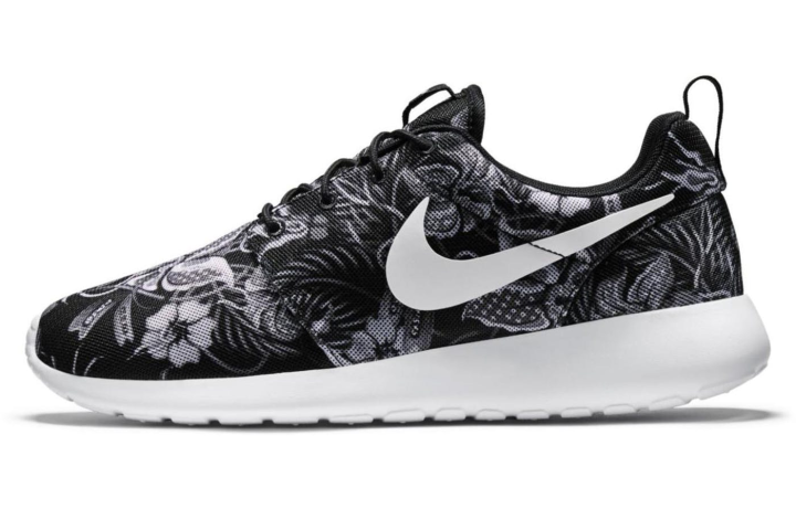 Nike Nike Roshe Run Floral Print Black