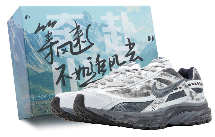 Nike Nike Initiator Fabric Slip Resistant, Abrasion Resistant, Breathable Low top Running Shoes Men's White Gray