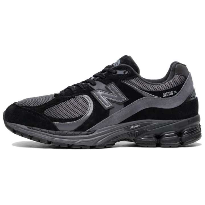 New Balance 2002R New Balance 'Black Magnet'