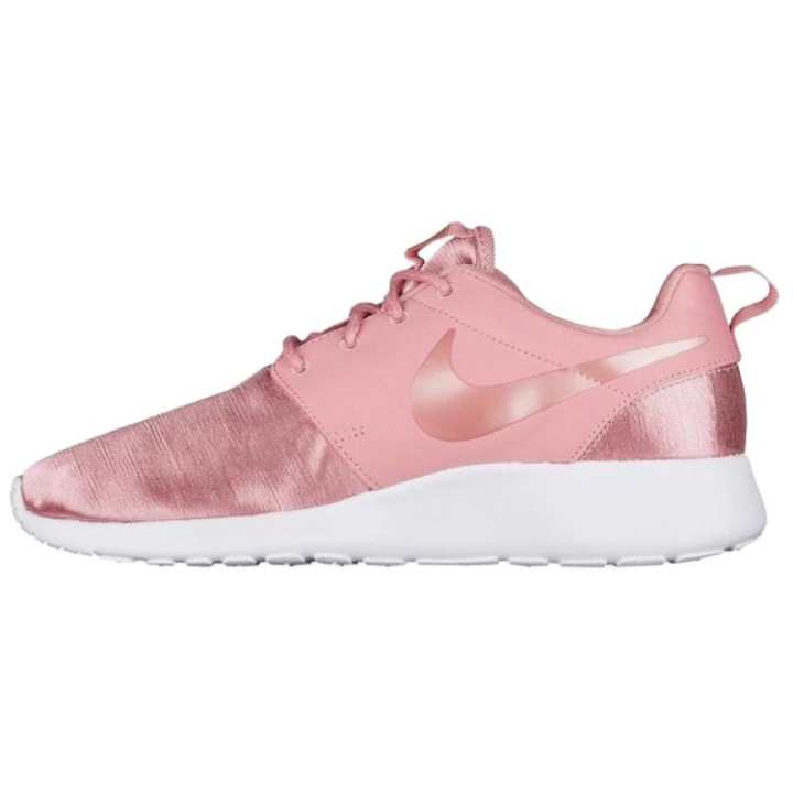 Nike Nike Roshe One Running Shoes Women's Low Top Pink